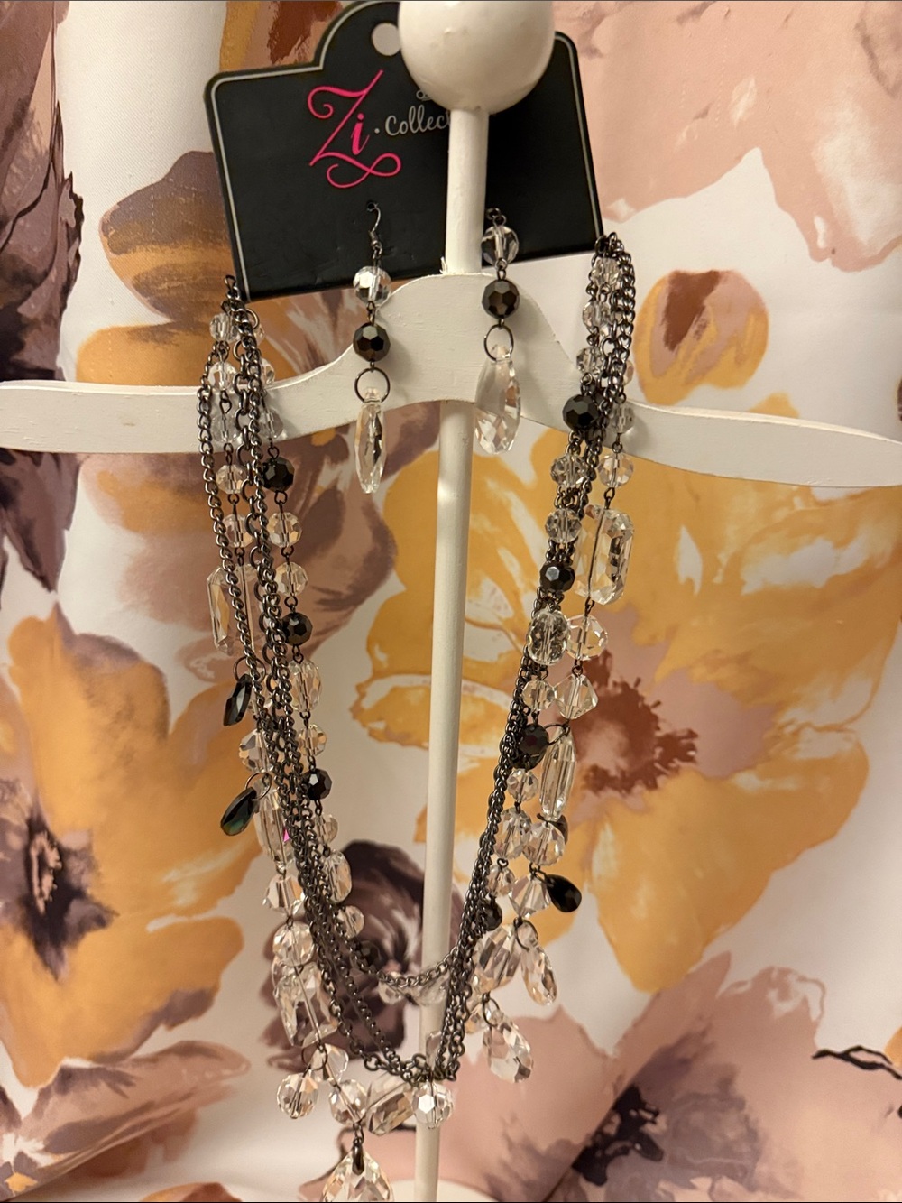IC COLLECTION Black and Clear Multi-Strand Crystal Necklace and Earring Set